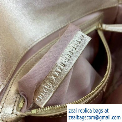 Fendi Sequins Pequin Embroidery Medium Baguette Bag Pink 2020 - Click Image to Close