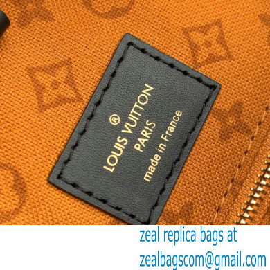 Louis Vuitton LV Crafty Onthego GM Tote Bag M45359 Brown Runway 2020
