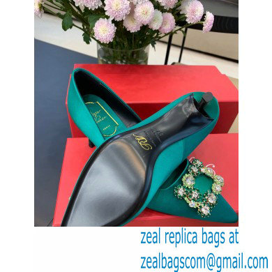 Roger Vivier Heel 6.5cm Flower Strass Buckle Pumps in Satin Green