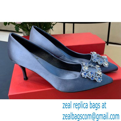 Roger Vivier Heel 6.5cm Flower Strass Buckle Pumps in Satin Light Blue - Click Image to Close