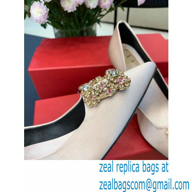 Roger Vivier Heel 6.5cm Flower Strass Buckle Pumps in Satin Nude Pink - Click Image to Close