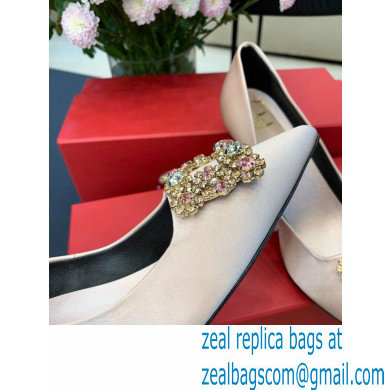 Roger Vivier Heel 6.5cm Flower Strass Buckle Pumps in Satin Nude Pink