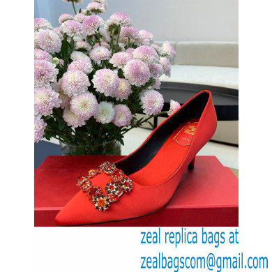 Roger Vivier Heel 6.5cm Flower Strass Buckle Pumps in Satin Red