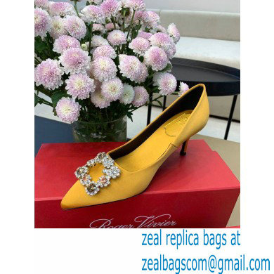 Roger Vivier Heel 6.5cm Flower Strass Buckle Pumps in Satin Yellow - Click Image to Close