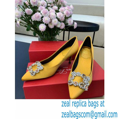 Roger Vivier Heel 6.5cm Flower Strass Buckle Pumps in Satin Yellow