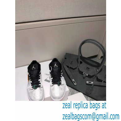 NIKE AIR JORDAN AJ1 BANNE sneakers black/silver 2020