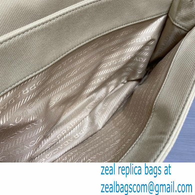 Prada Vintage Chain Shoulder Bag 6690 Fabric Beige 2020