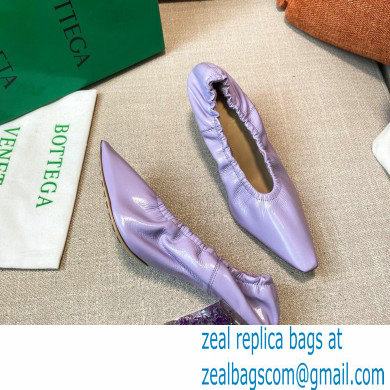 Bottega Veneta Almond Toe Pumps in Crush Nappa Lavender with Plexiglass Heel 7.5cm 2021