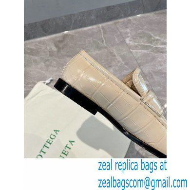 Bottega Veneta Crocodile Print Calf Leather Loafers Beige 2021