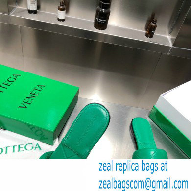 Bottega Veneta Square Sole Quilted The Rubber Lido Flat Slides Sandals Green 2021