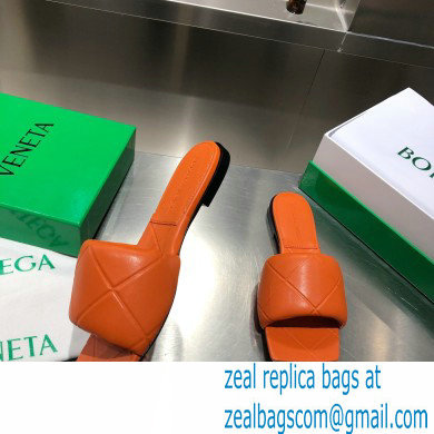Bottega Veneta Square Sole Quilted The Rubber Lido Flat Slides Sandals Orange 2021 - Click Image to Close