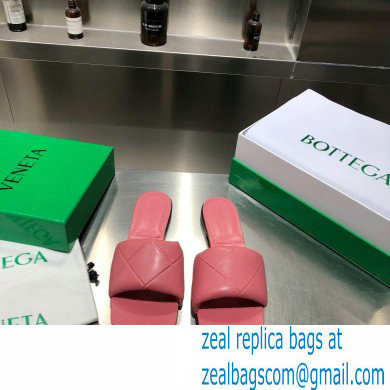 Bottega Veneta Square Sole Quilted The Rubber Lido Flat Slides Sandals Pink 2021
