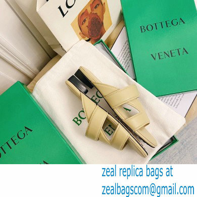 Bottega Veneta THE BAND Calf Leather Flat Sandals Beige 2021