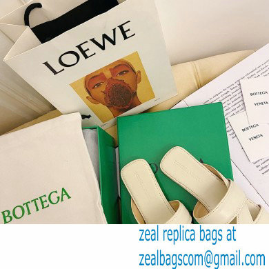 Bottega Veneta THE BAND Calf Leather Flat Sandals Creamy 2021 - Click Image to Close