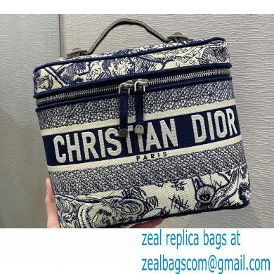 Dior Diortravel Vanity Case Bag in Blue Toile de Jouy Embroidery 2021 - Click Image to Close