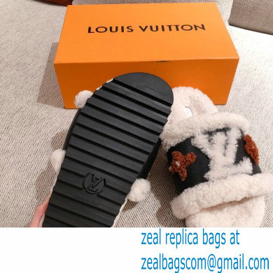 Louis Vuitton Paseo Flat Comfort Mules Shearling White 2021