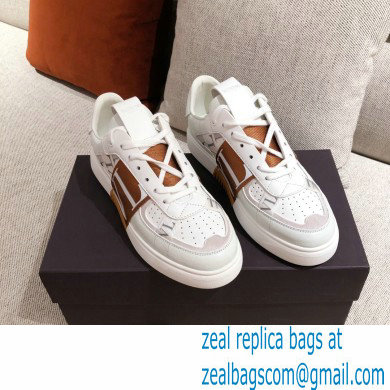 Valentino Low-top Calfskin VL7N Sneakers with Bands 03 2021