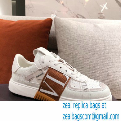 Valentino Low-top Calfskin VL7N Sneakers with Bands 03 2021