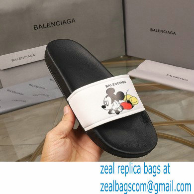 Balenciaga Logo Piscine Pool Slides Sandals 02 2021