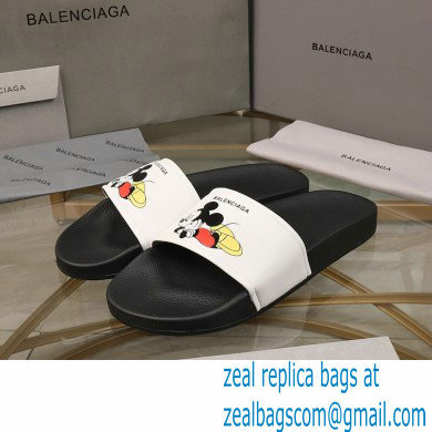 Balenciaga Logo Piscine Pool Slides Sandals 02 2021