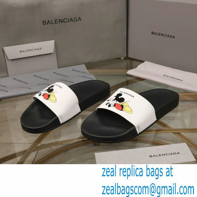 Balenciaga Logo Piscine Pool Slides Sandals 02 2021