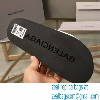 Balenciaga Logo Piscine Pool Slides Sandals 04 2021