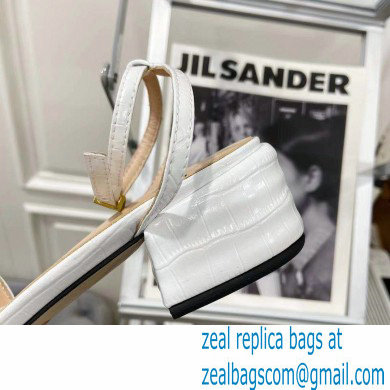 Fendi Crocodile-embossed Leather Promenade Sandals White with FF Baguette Buckle 2021