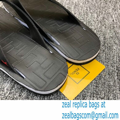 Fendi Rubber Men's Slides Thong Sandals 03 2021