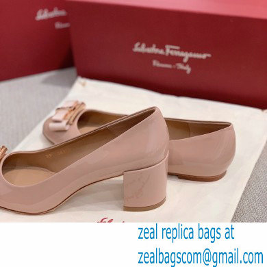 Ferragamo Heel 1cm/6cm Bow Ballet Flats/Pumps Patent Leather Nude - Click Image to Close