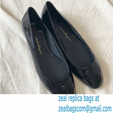 Ferragamo Heel 1cm Gancini Ballet Flats Black