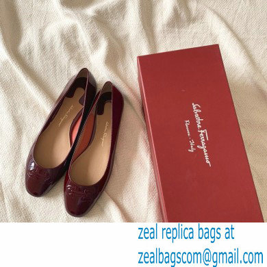 Ferragamo Heel 1cm Gancini Ballet Flats Burgundy - Click Image to Close