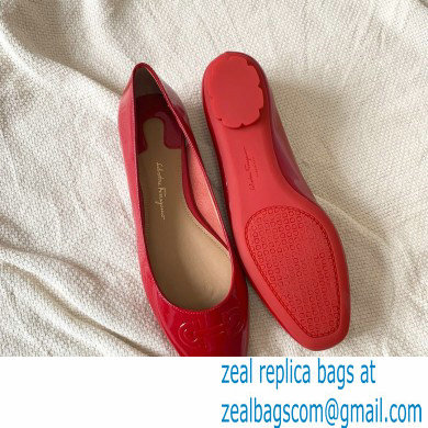 Ferragamo Heel 1cm Gancini Ballet Flats Red - Click Image to Close