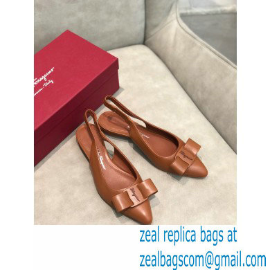 Ferragamo Heel 2cm Viva Slingbacks Brown - Click Image to Close