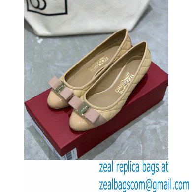 Ferragamo Heel 3cm Vara Bow Pumps Quilted Leather Beige