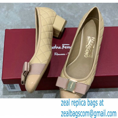 Ferragamo Heel 3cm Vara Bow Pumps Quilted Leather Beige