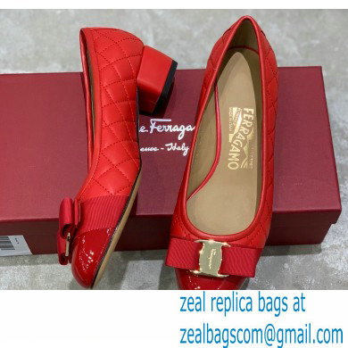 Ferragamo Heel 3cm Vara Bow Pumps Quilted Leather Red