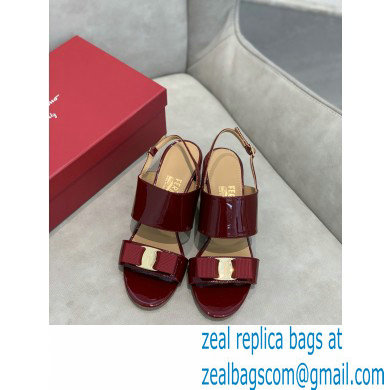 Ferragamo Heel 5.5cm Vara Bow Sandals Patent Leather Burgundy - Click Image to Close