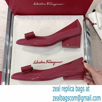 Ferragamo Heel 5.5cm Viva Pumps Patent Leather Burgundy