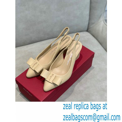 Ferragamo Heel 5.5cm Viva Slingbacks Beige - Click Image to Close