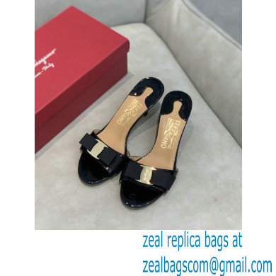 Ferragamo Heel 6cm Vara Bow Mules Patent Leather Black