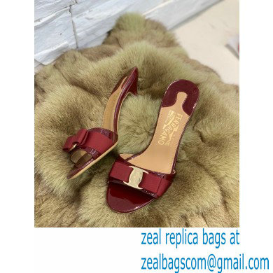 Ferragamo Heel 6cm Vara Bow Mules Patent Leather Burgundy - Click Image to Close