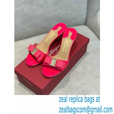 Ferragamo Heel 6cm Vara Bow Mules Patent Leather Fuchsia