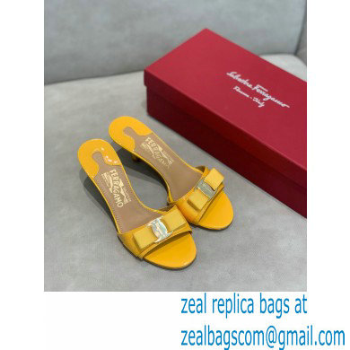 Ferragamo Heel 6cm Vara Bow Mules Patent Leather Yellow