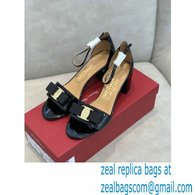 Ferragamo Heel 6cm Vara Bow Sandals with Strap Patent Leather Black - Click Image to Close