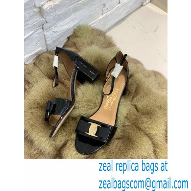 Ferragamo Heel 6cm Vara Bow Sandals with Strap Patent Leather Black