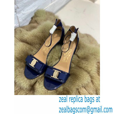 Ferragamo Heel 6cm Vara Bow Sandals with Strap Patent Leather Blue - Click Image to Close