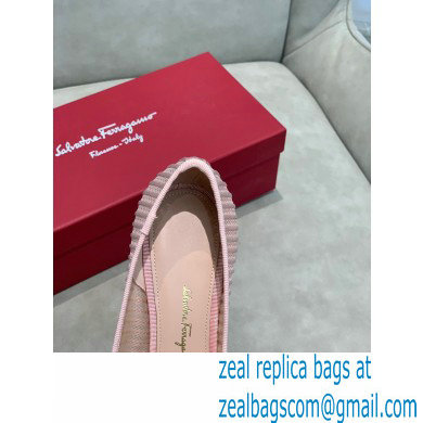 Ferragamo Heel 7cm Bow Pumps Striped Pink - Click Image to Close