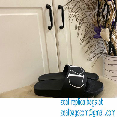 Valentino Rubber Slide Sandals 01 2021