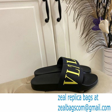 Valentino Rubber Slide Sandals 05 2021