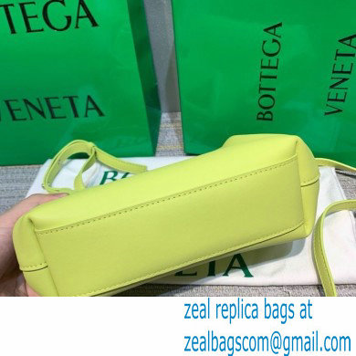 Bottega Veneta Point Leather Top Handle Small Bag Light Green 2021 - Click Image to Close